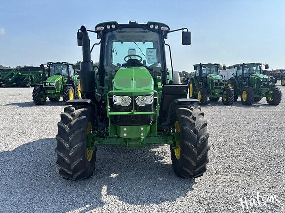 Image of John Deere 6110M equipment image 4