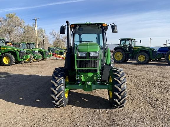 Image of John Deere 6120E equipment image 1