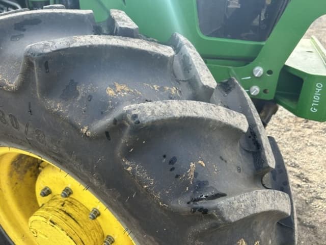 Image of John Deere 6120E equipment image 3