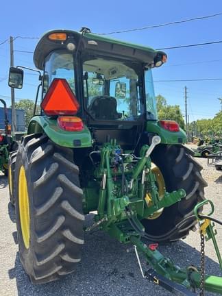 Image of John Deere 6120E equipment image 2