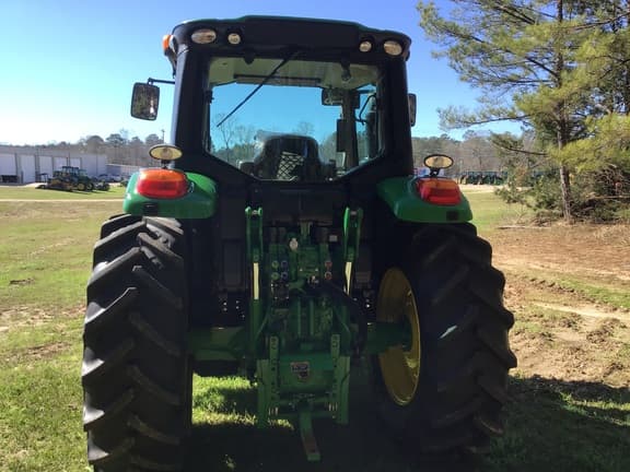 Image of John Deere 6120M equipment image 4