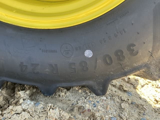 Image of John Deere 6120M equipment image 4