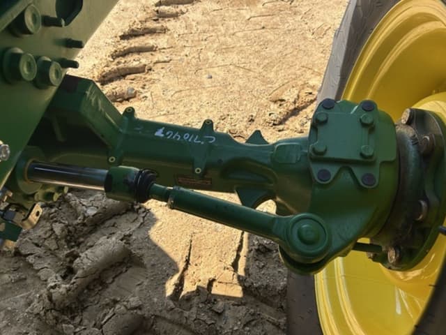 Image of John Deere 6120M equipment image 2