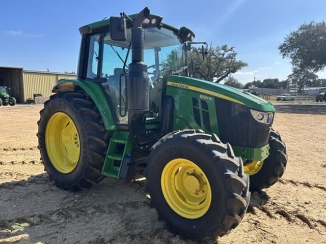 Image of John Deere 6120M equipment image 1
