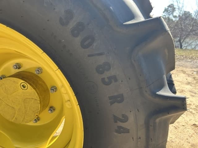Image of John Deere 6120M equipment image 4