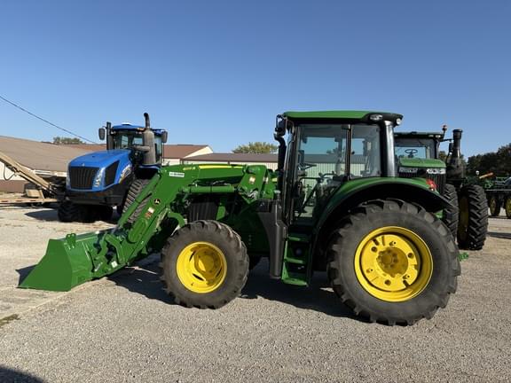 Image of John Deere 6120M equipment image 1