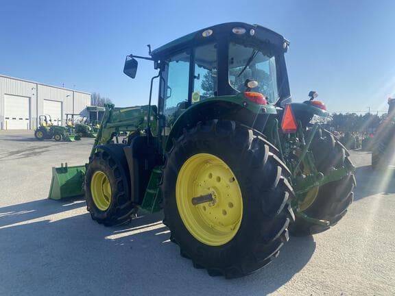 Image of John Deere 6120M equipment image 1