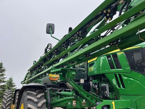 Image of John Deere 612R equipment image 4