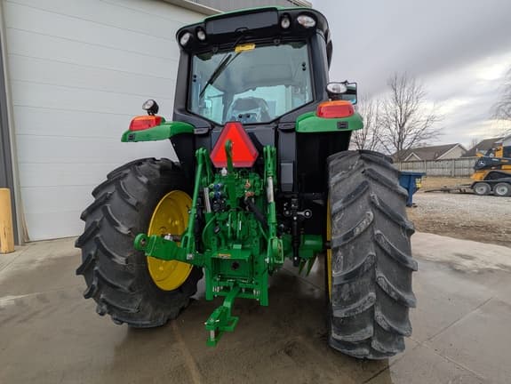 Image of John Deere 6130M equipment image 4