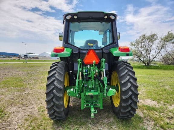 Image of John Deere 6130M equipment image 3