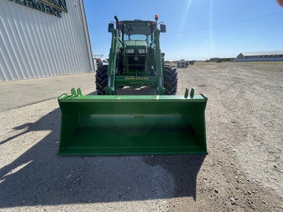 Image of John Deere 6135E equipment image 2