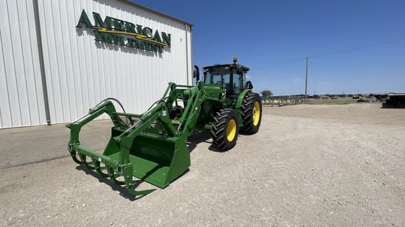 Image of John Deere 6135E equipment image 2