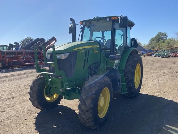 Image of John Deere 6135E Primary image