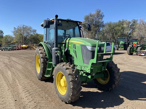 Image of John Deere 6135E equipment image 1