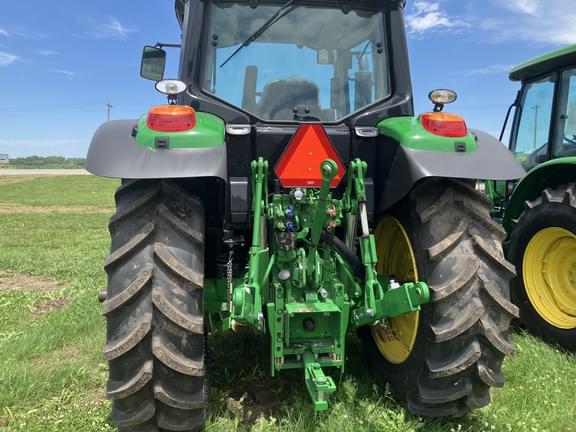 Image of John Deere 6140M equipment image 3