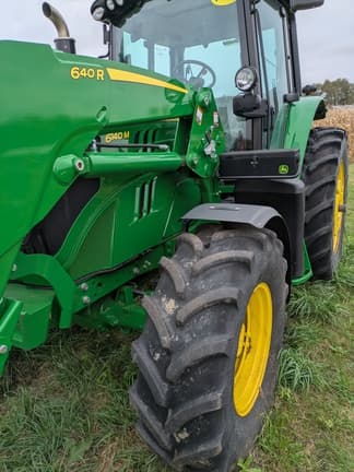 Image of John Deere 6140M equipment image 1
