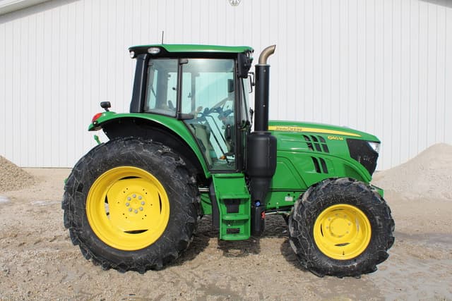 Image of John Deere 6140M equipment image 1