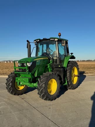 Image of John Deere 6140M equipment image 1