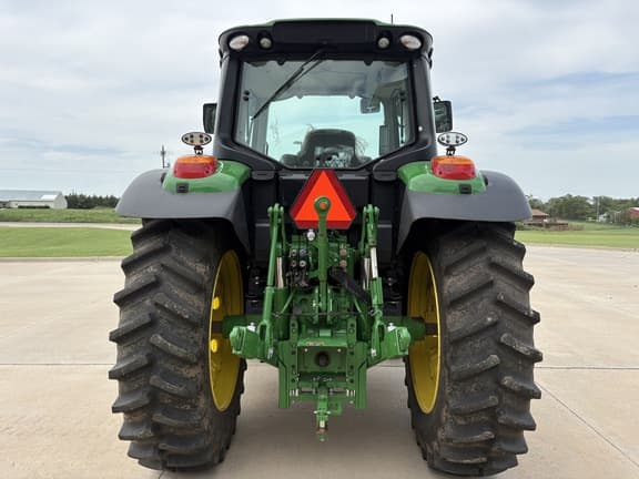 Image of John Deere 6145M equipment image 3