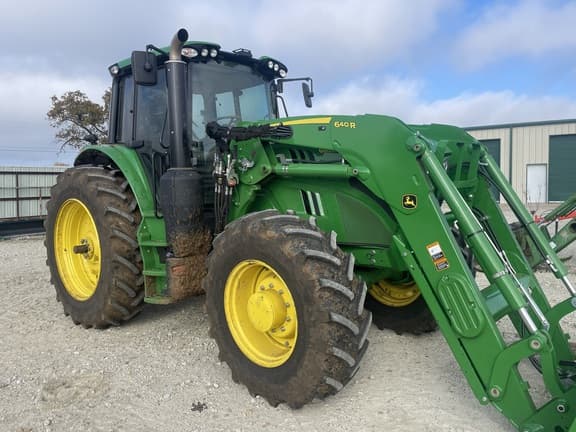 Image of John Deere 6145M equipment image 4