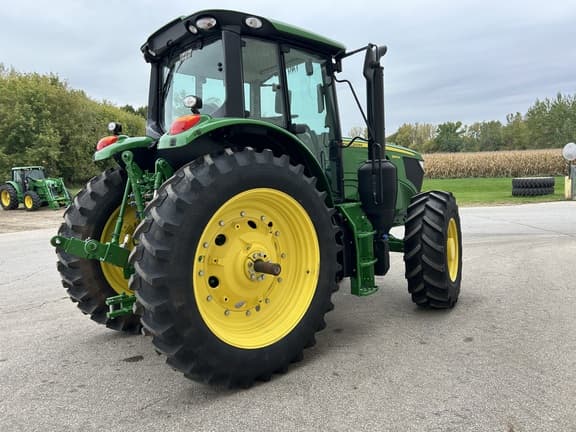 Image of John Deere 6145M equipment image 3