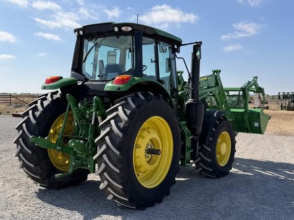 Image of John Deere 6145M equipment image 4