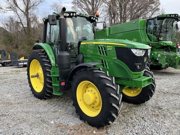 Image of John Deere 6155M equipment image 1