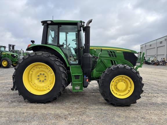 Image of John Deere 6155M equipment image 2