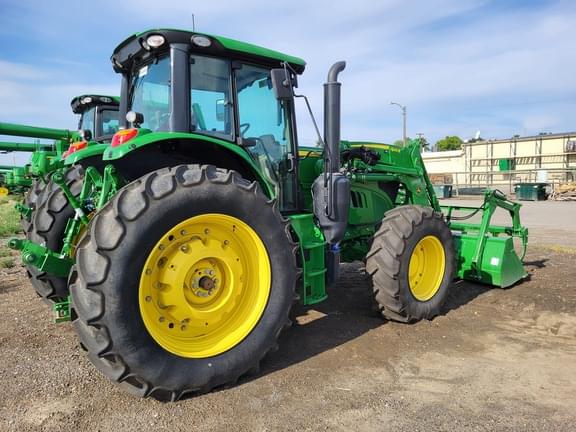 Image of John Deere 6155M equipment image 2