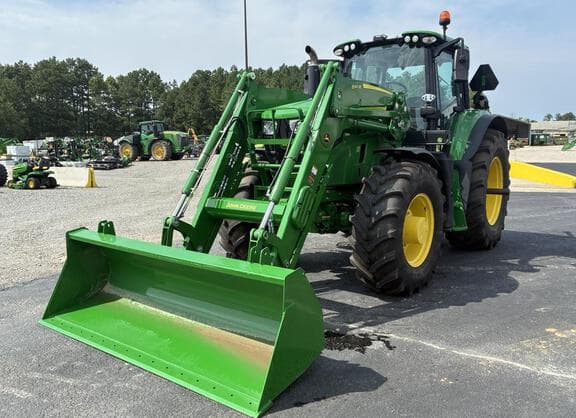 Image of John Deere 6155M equipment image 2