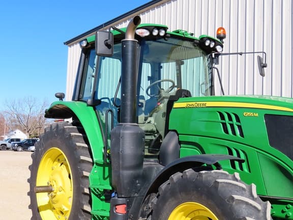 Image of John Deere 6155M equipment image 4