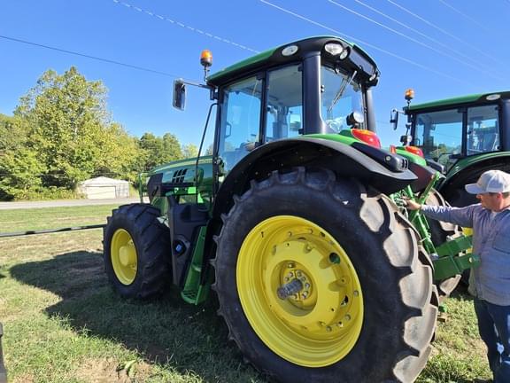 Image of John Deere 6155M equipment image 2
