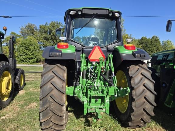 Image of John Deere 6155M equipment image 3
