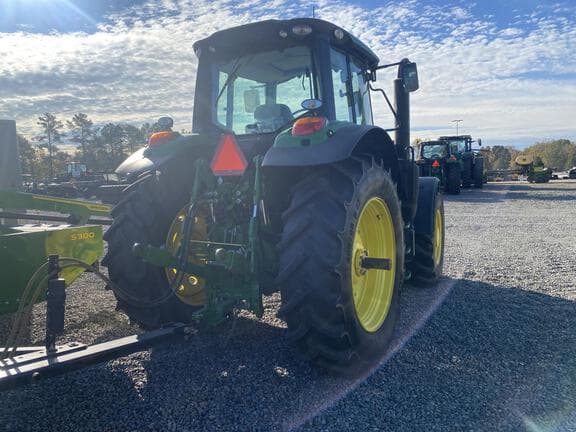 Image of John Deere 6155M equipment image 3