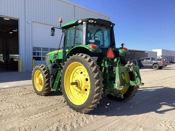 Image of John Deere 6155M equipment image 2