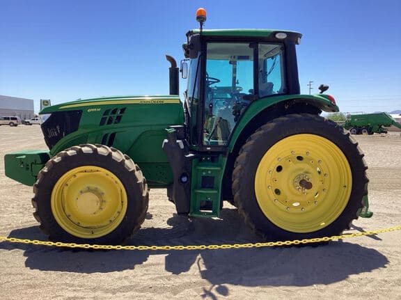 Image of John Deere 6155M equipment image 1