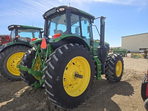 Image of John Deere 6155M equipment image 3