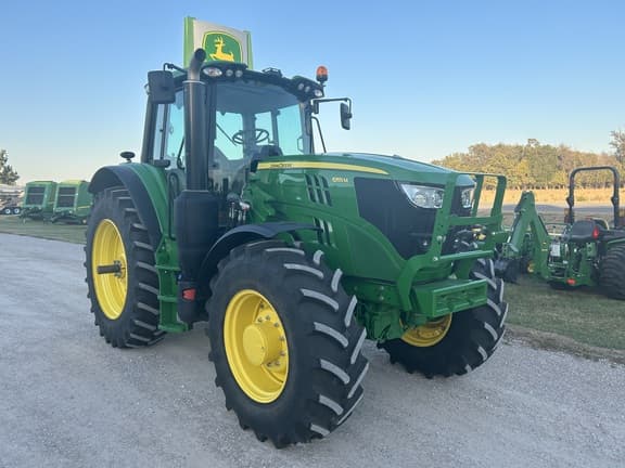 Image of John Deere 6155M equipment image 2