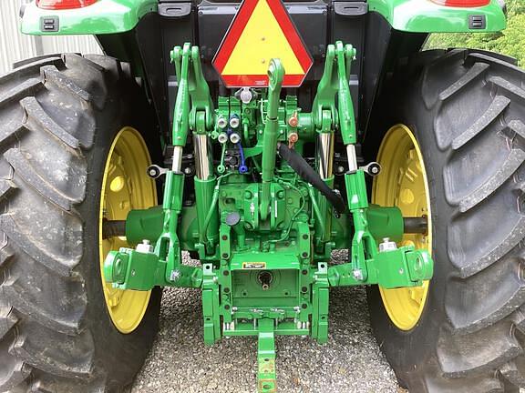 Image of John Deere 6155M equipment image 2