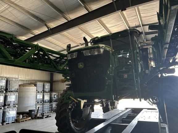 Image of John Deere 616R equipment image 2