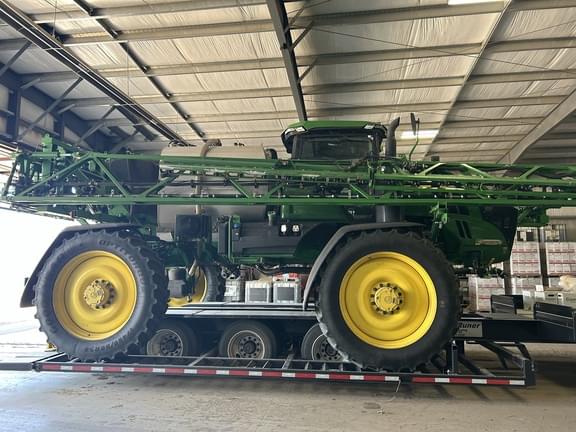 Image of John Deere 616R Primary image