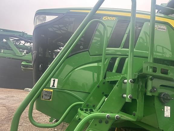 Image of John Deere 616R Primary image