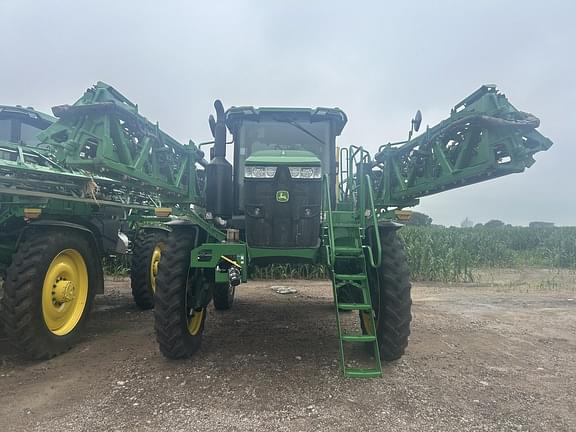 Image of John Deere 616R equipment image 1