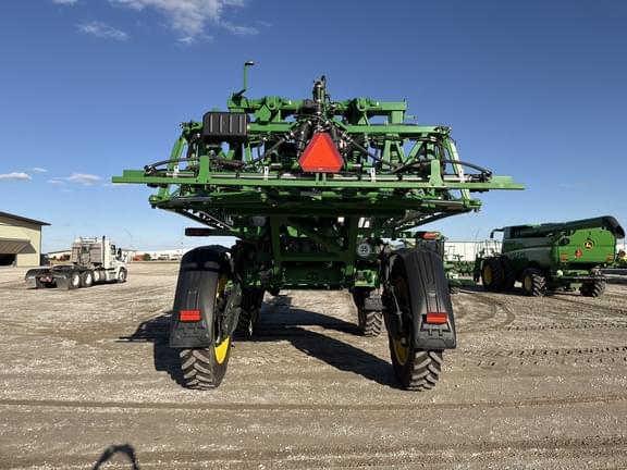 Image of John Deere 616R equipment image 3