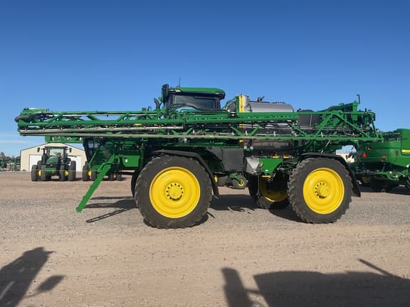 Image of John Deere 616R equipment image 4