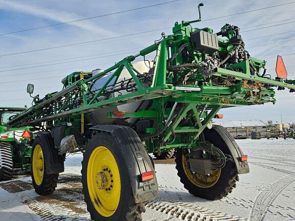 Image of John Deere 616R equipment image 1