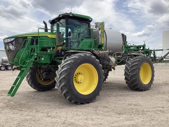 2024 John Deere 616R Equipment Image0