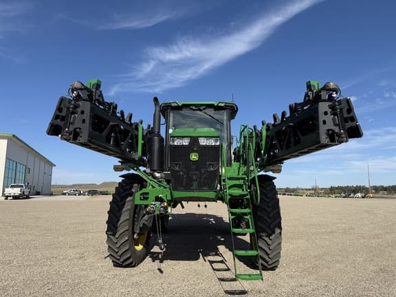 Image of John Deere 616R equipment image 4