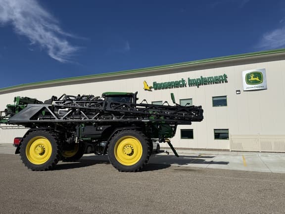 Image of John Deere 616R equipment image 2