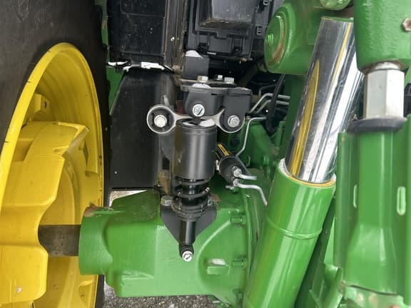 Image of John Deere 6175M equipment image 3